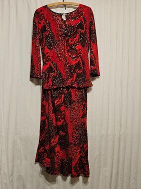 Vintage KC Stevens 2pc blouse and skirt set, vintage, 90's/Y2K red bold 2 piece